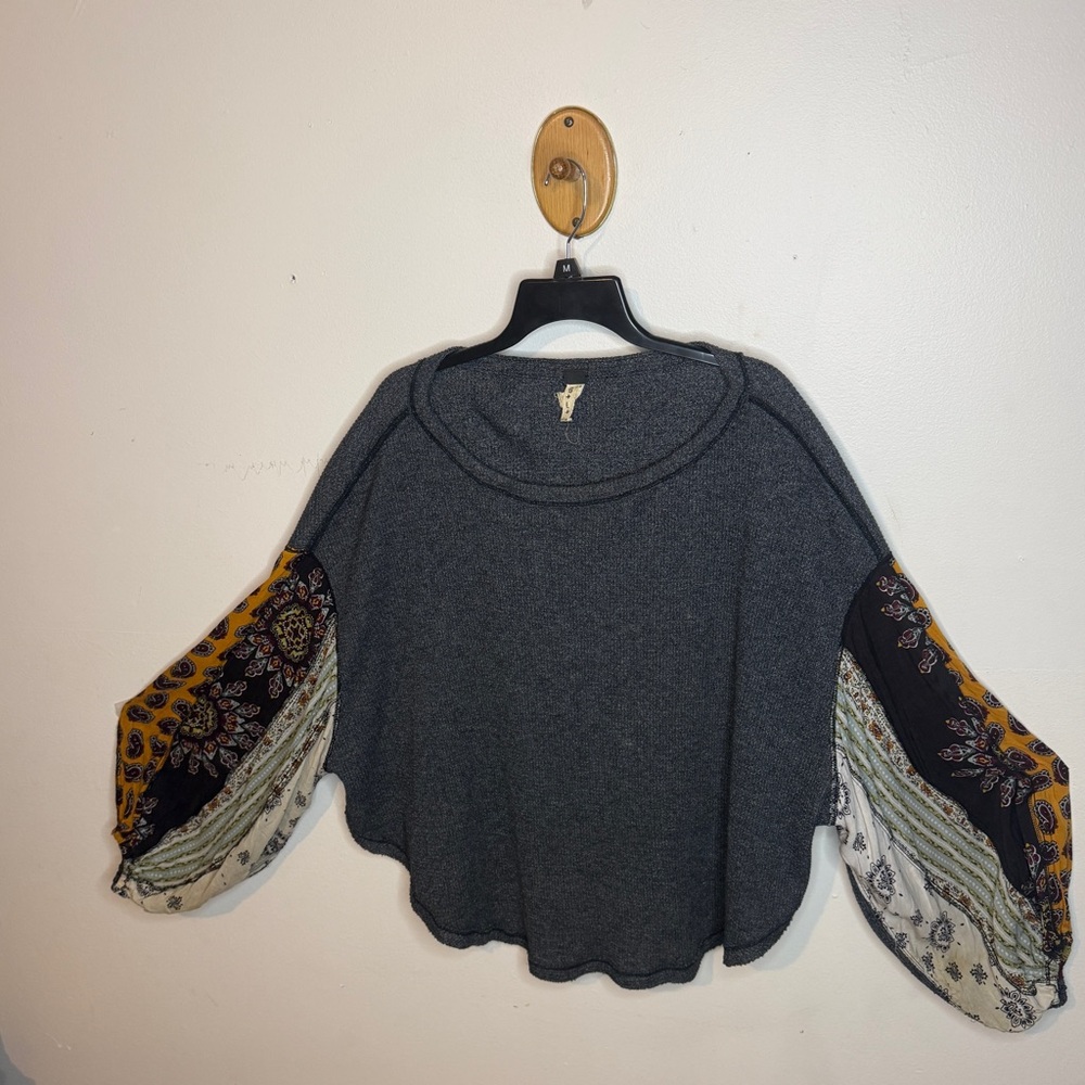 We The Free Gray Top with Multicolor Sleeves